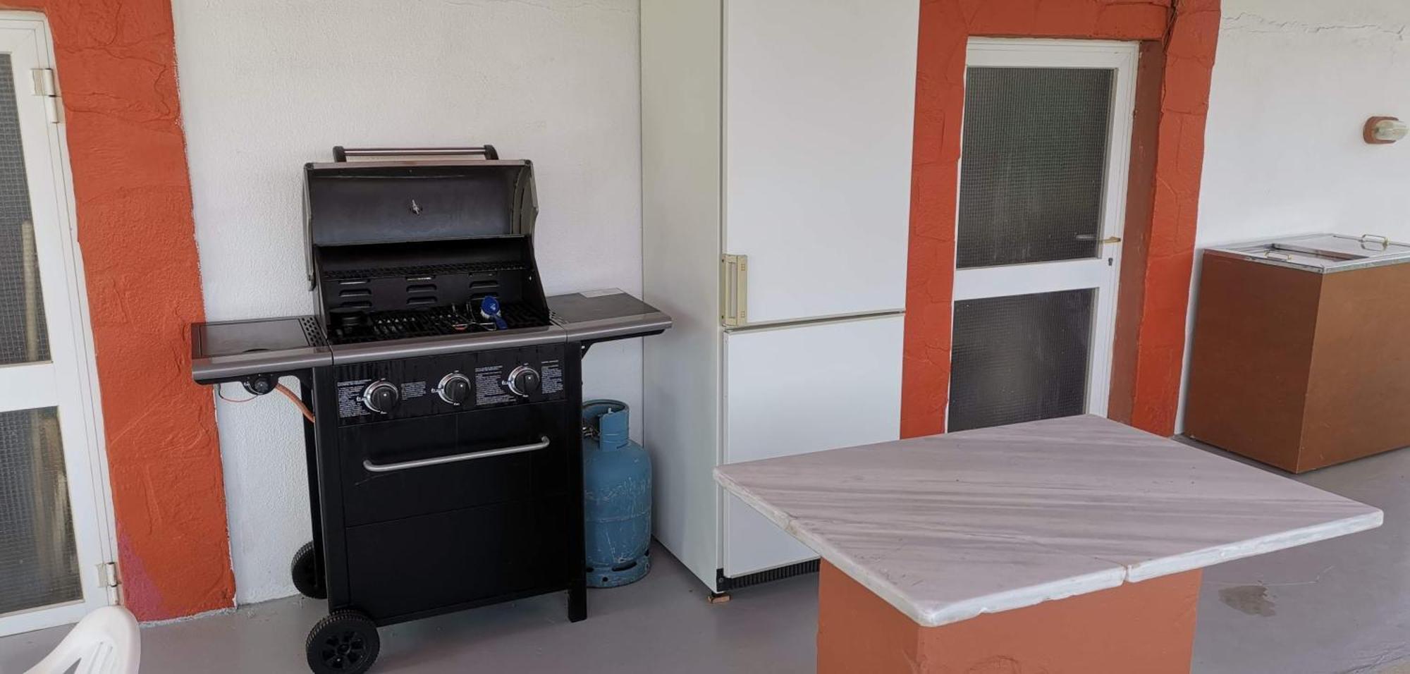 Evli Apartment *